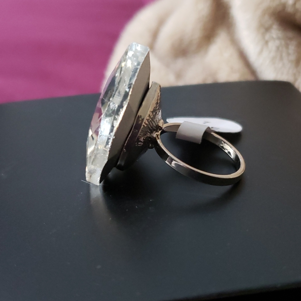 Silver Ring - Picture 4 of 4